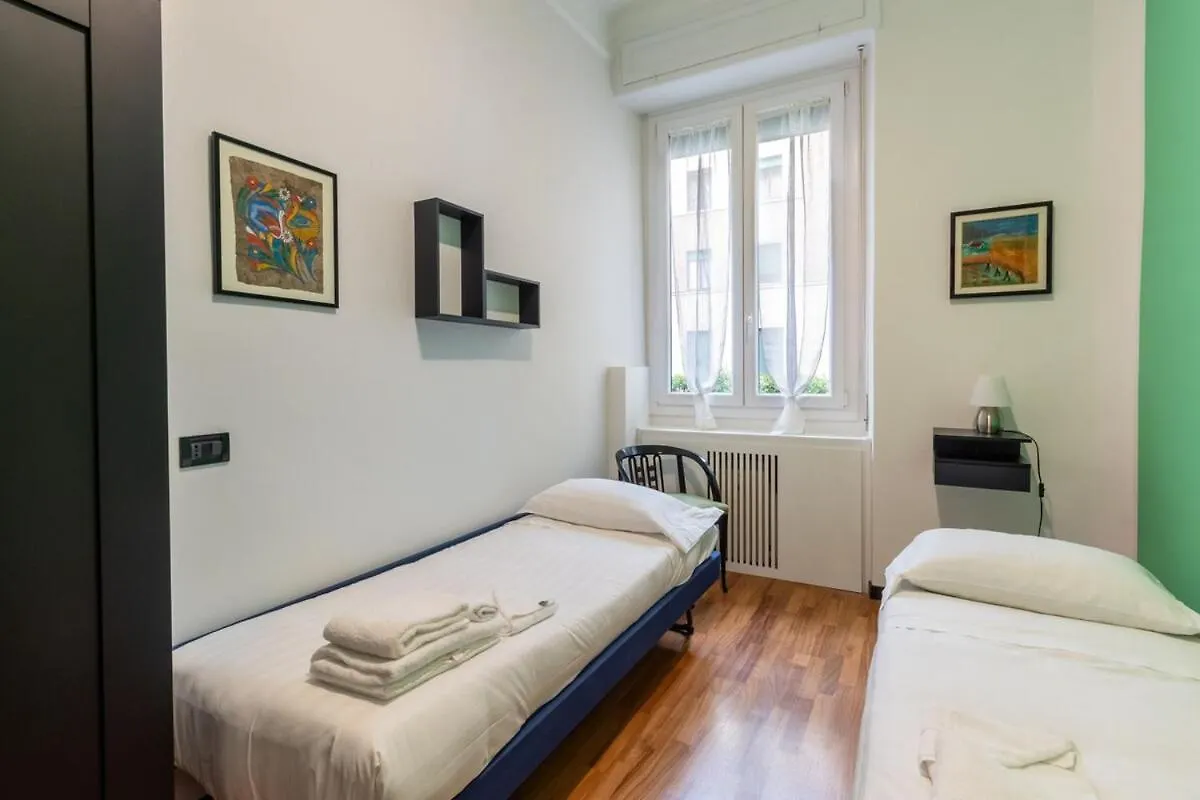 Apartment Homeby, Appartamento Simonetta Porta Romana Milan