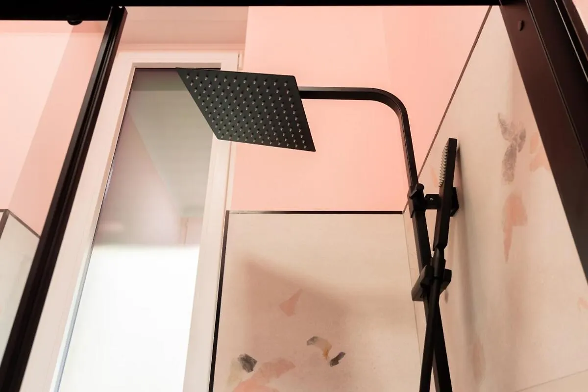Homeby, Appartamento Simonetta Porta Romana Milan 0*,