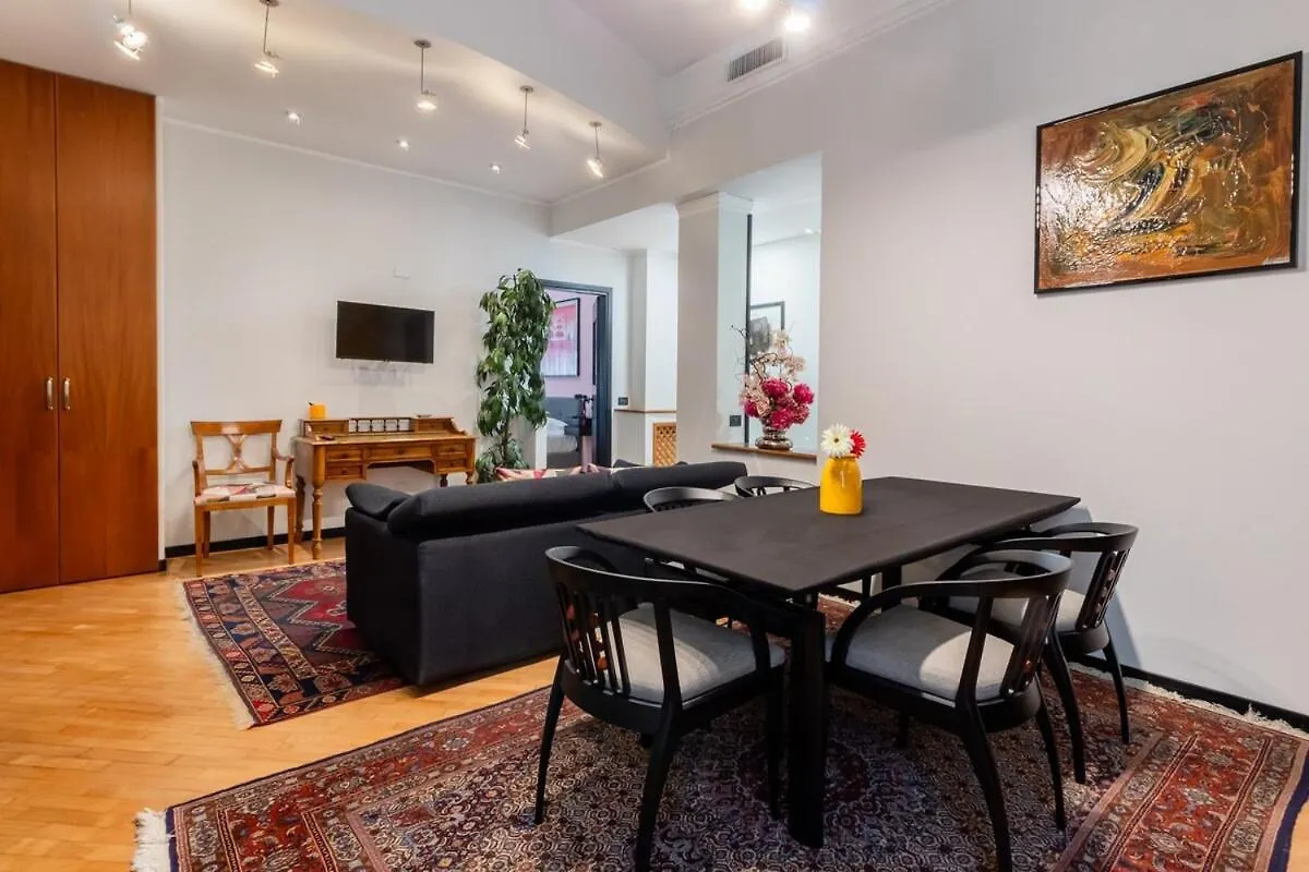 Homeby, Appartamento Simonetta Porta Romana Milan Apartment